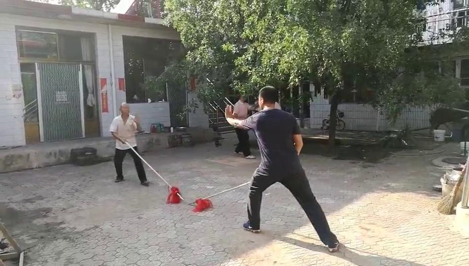 龙潜浅渊荣归年短剧