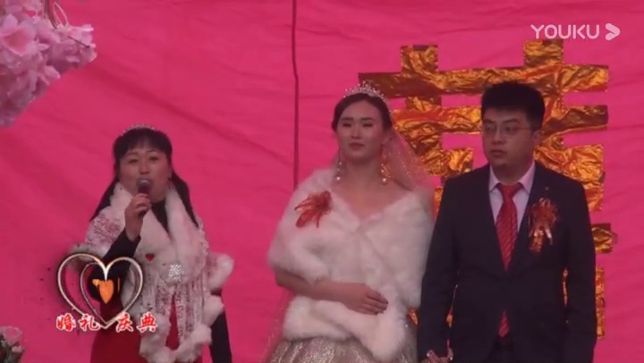 于美人看阿喜