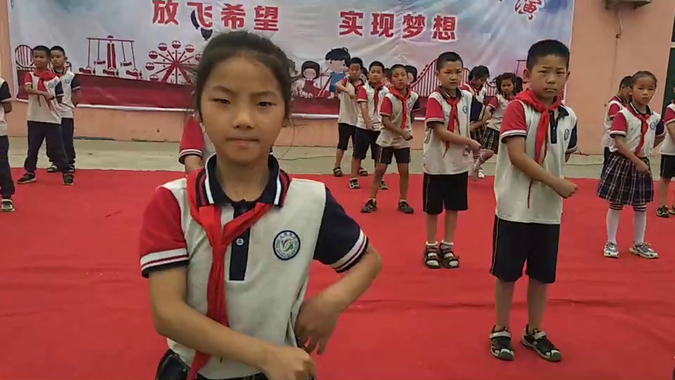 善良的小峓子